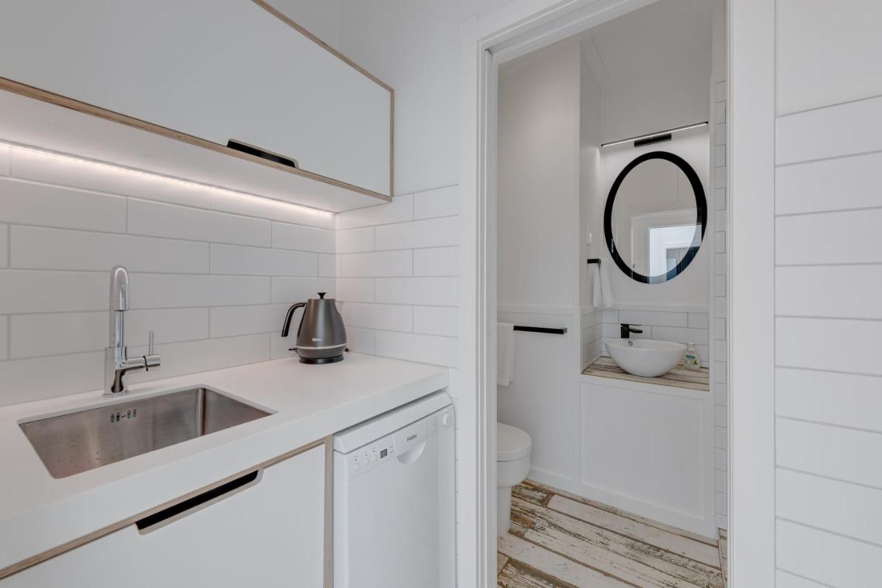 Woodside Bay Chalets Ostend 外观 照片